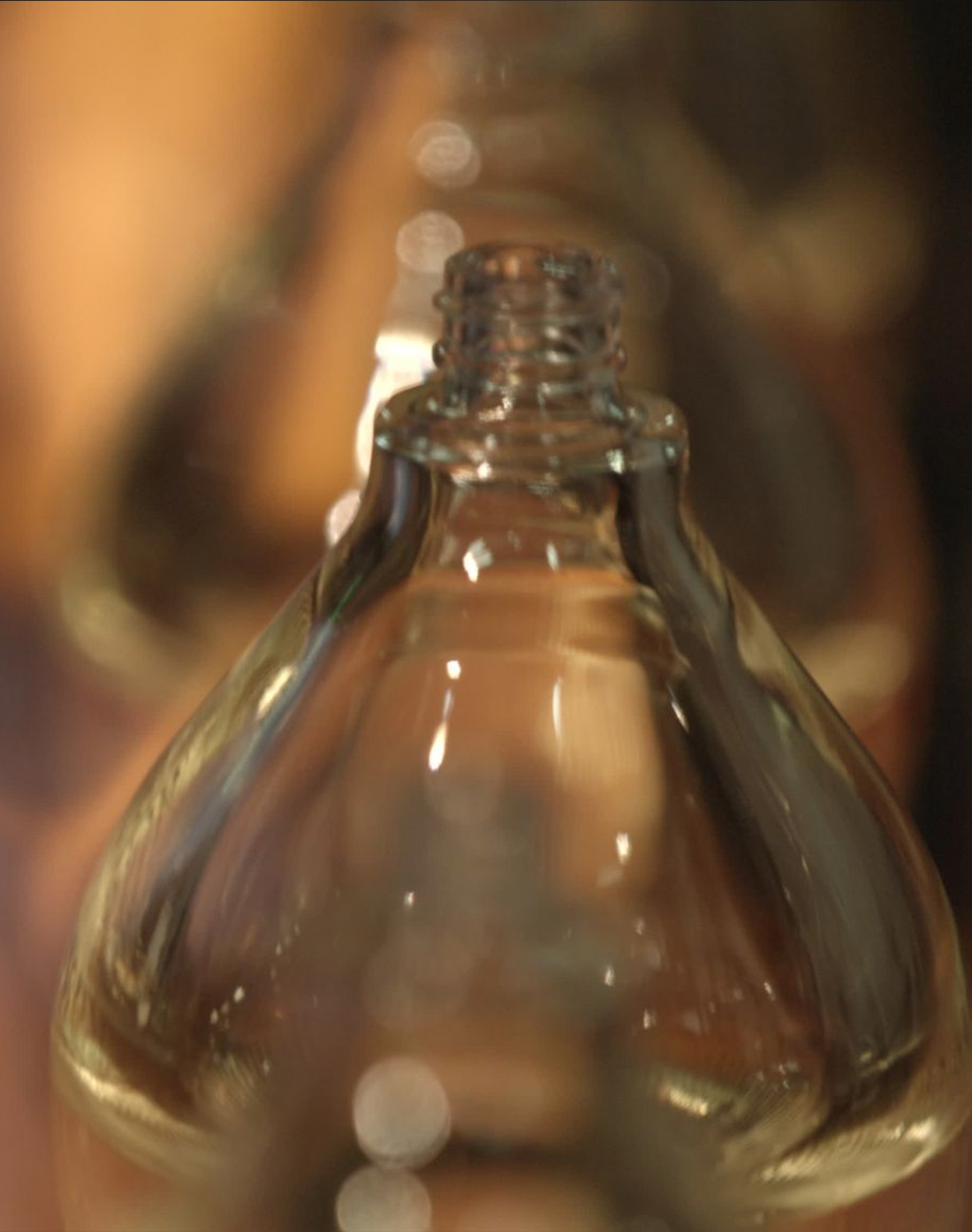The Harmonist Glass Pochet